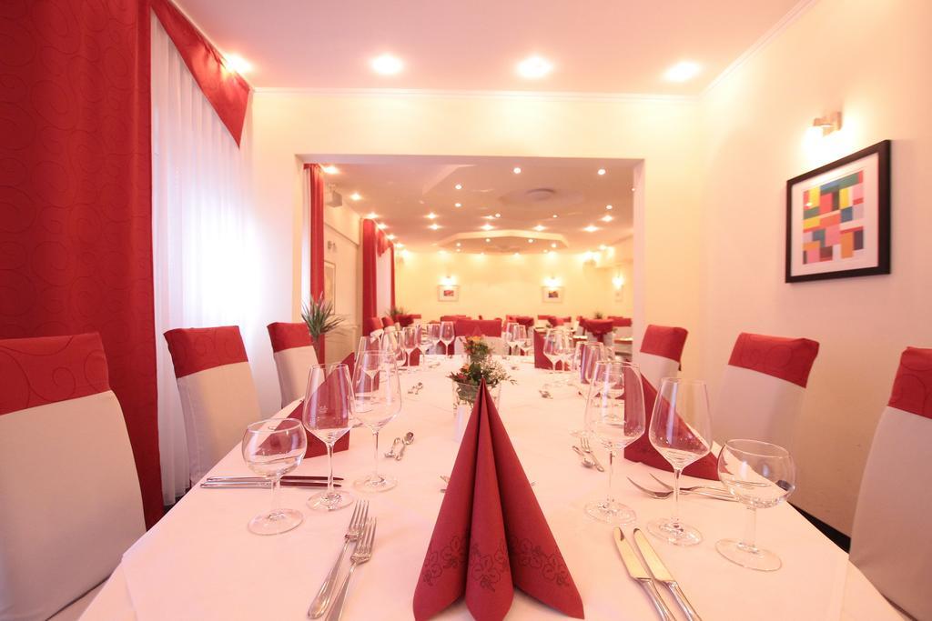 Ib Hotel Am Wallgraben สตุตการ์ต ภายนอก รูปภาพ